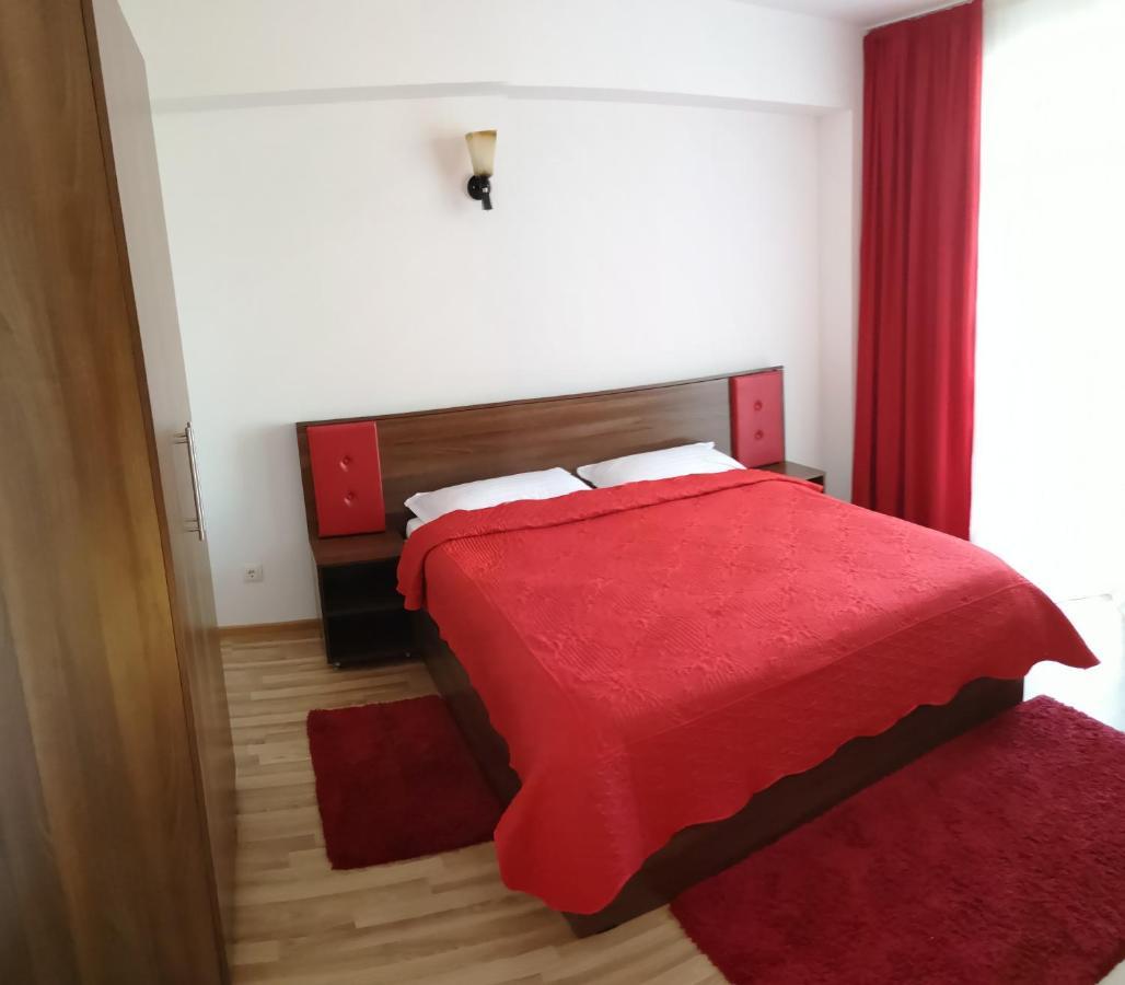 Passa Tempo Hotel Suceava Ngoại thất bức ảnh