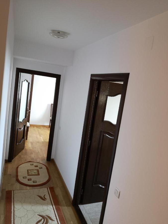 Passa Tempo Hotel Suceava Ngoại thất bức ảnh