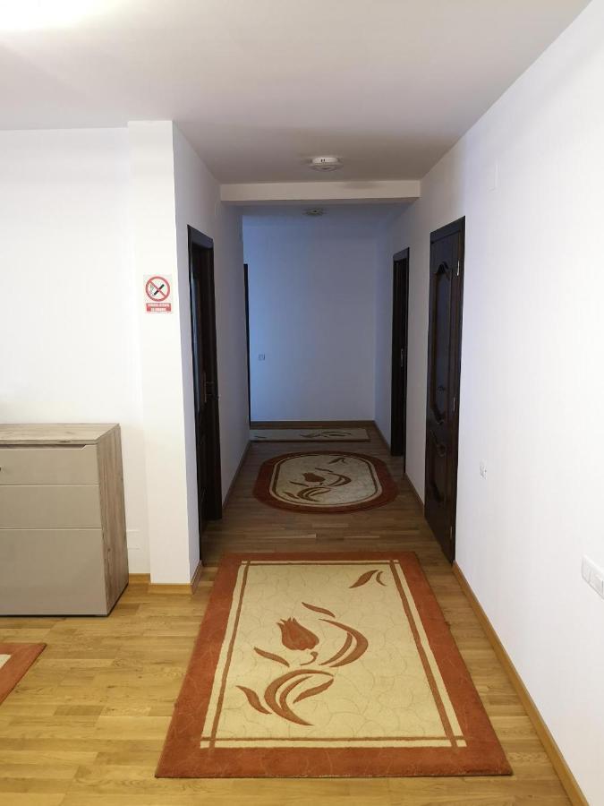 Passa Tempo Hotel Suceava Ngoại thất bức ảnh